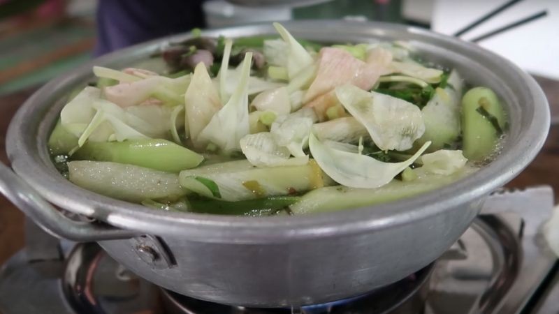 chia se cach nau canh chua ca linh bong so dua dam chat mien tay 202112202146062969