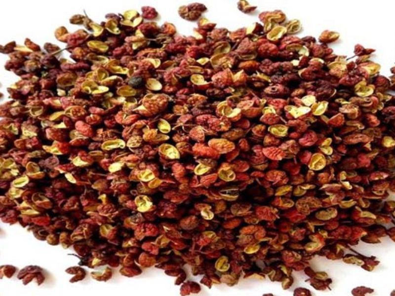 Cách chọn ớt khô, tiêu xuyên