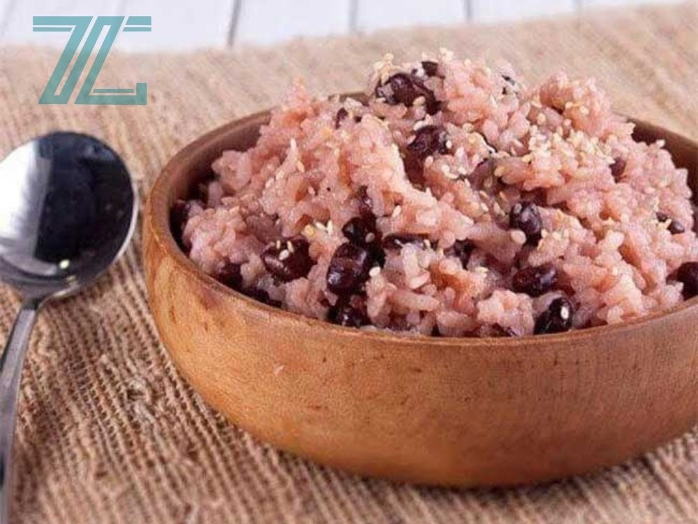 Cơm gạo lứt đậu đen