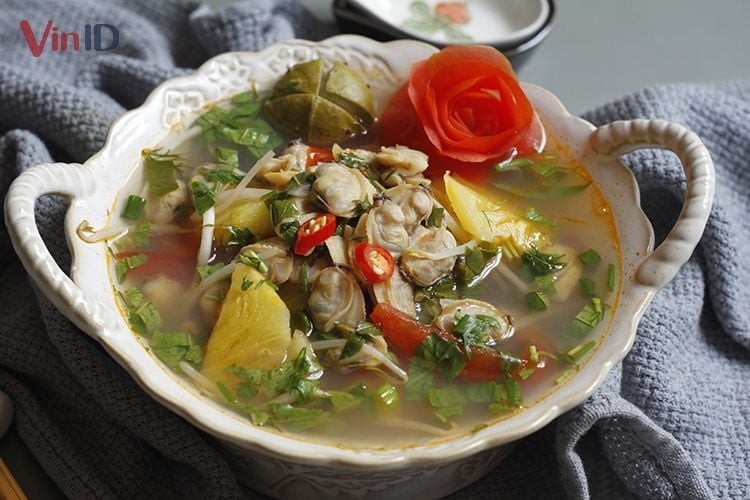 Món canh chua dứa nấu ngao thanh mát kích thích vị giác