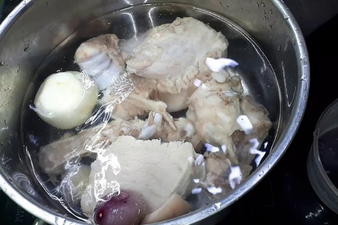 Hầm xương