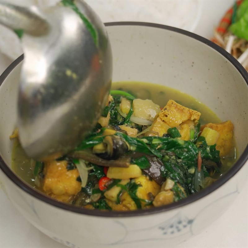 Thành phẩm món bún ốc đậu thơm lừng, hấp dẫn với màu sắc đẹp mắt
