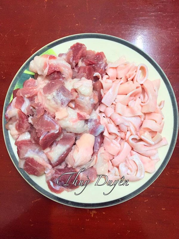 huong dan cach lam mon thit nau dong ngon dung dieu thit nau dong 6 1548486919 width600height800