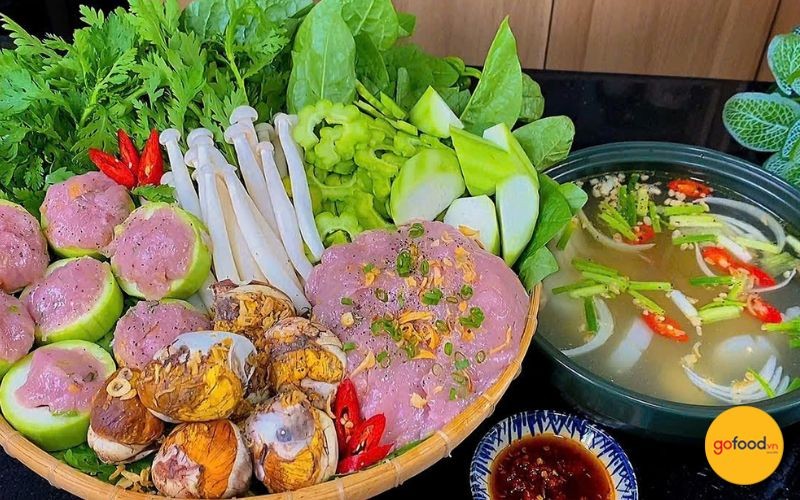 Lẩu cá thác lác hột vịt lộn bổ dưỡng