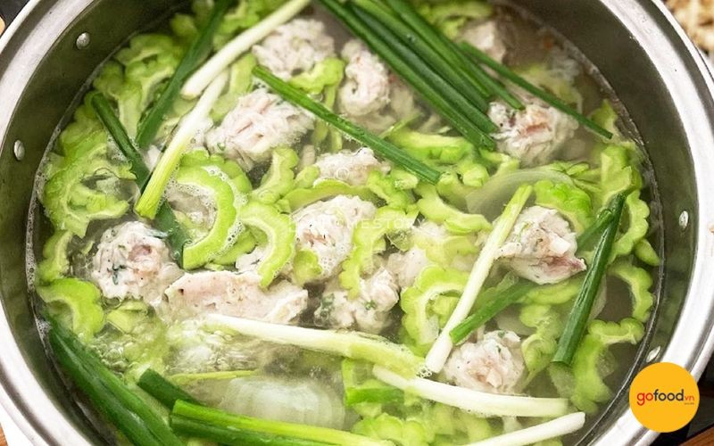 Lẩu cá thác lác nước dừa thanh ngọt tự nhiên