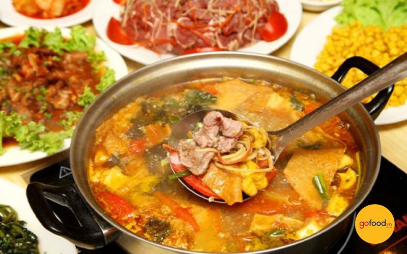 Lẩu cua đồng miền Bắc thanh mát, đậm đà hương vị truyền thống