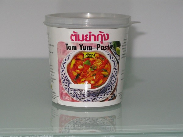 Nguyên liệu tươi ngon làm nên lẩu Thái hấp dẫn