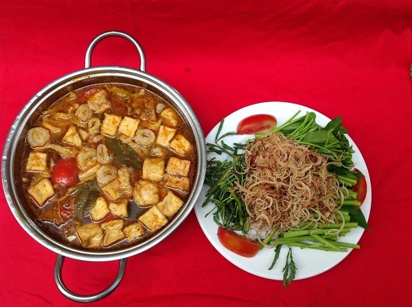 Nước lẩu Thái hấp dẫn với màu sắc và hương thơm đặc trưng