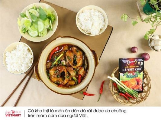 Cá kho thịt thành phẩm với màu vàng nâu bắt mắt và hương thơm hấp dẫn