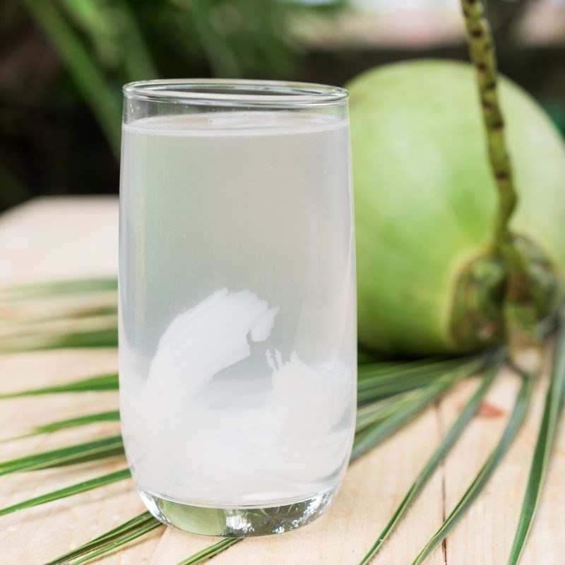Nêm nếm và hoàn thiện nồi canh chua mực
