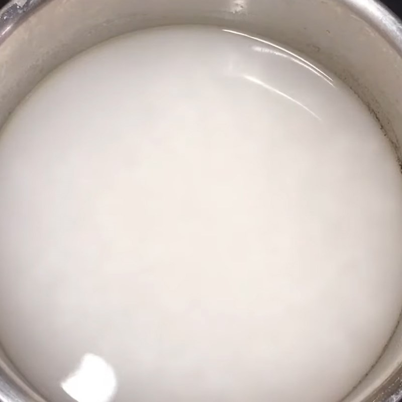 Cách nấu củ dền cho bé: Nấu cháo trắng trên bếp