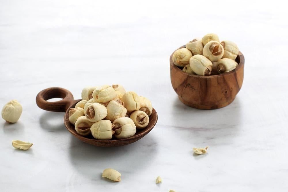 Cháo hàu hạt sen cho bé, công thức cháo hàu dễ làm tại nhà.