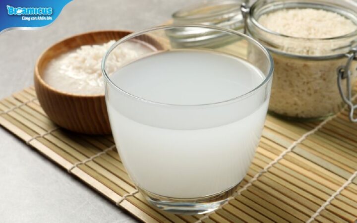 nuoc gao rang tri tieu chay cho be 3