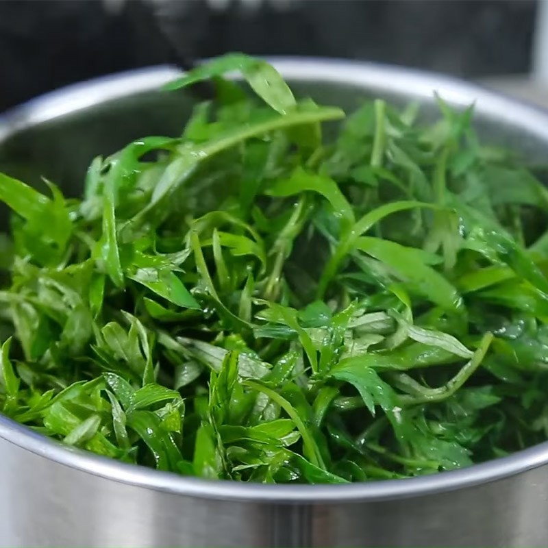 Nướng gà và xào rau Gà hầm ngải cứu