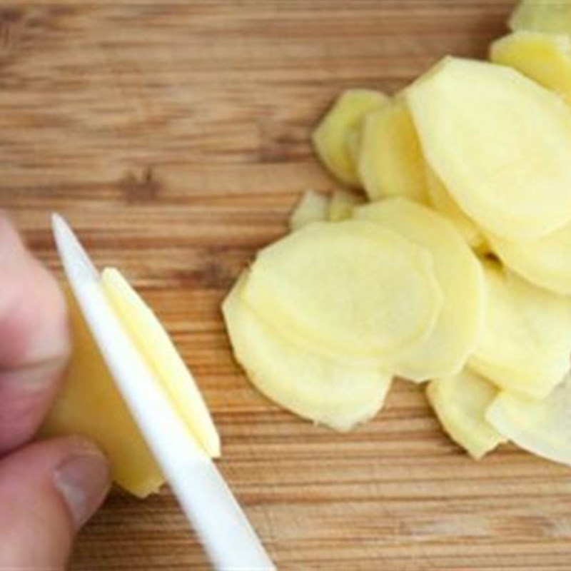 Gân bò đã được cắt khúc vừa ăn