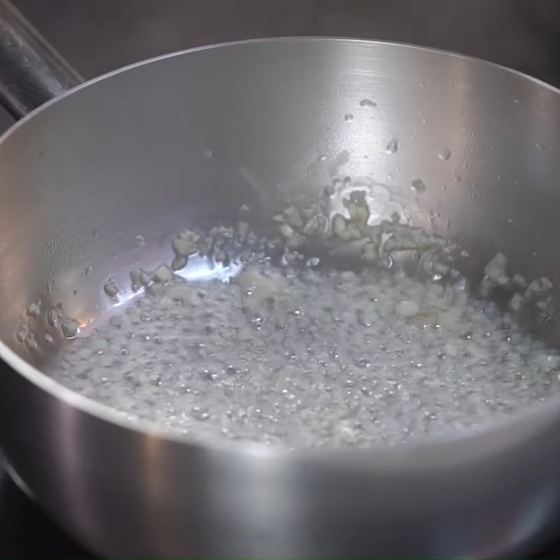 Thịt bò đã được băm nhuyễn sau khi sơ chế