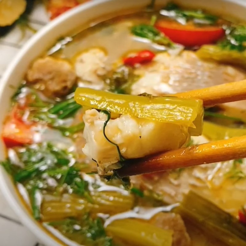 Thành phẩm bún nước lèo chay nấm chanh dây