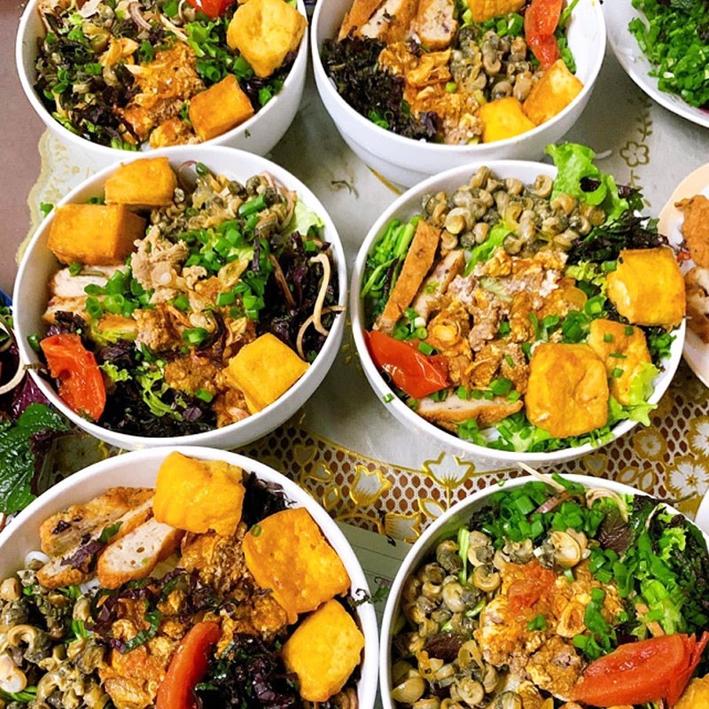 Thành phẩm bún riêu cua bắp bò ốc thơm ngon hấp dẫn
