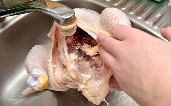 rửa lại thịt gà