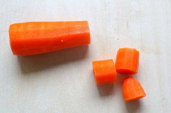 cà rốt cắt khoanh