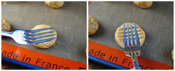 Dùng nĩa tạo hình cho bánh quy bơ đậu phộng - cach lam banh quy