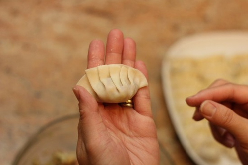 Một bánh há cảo thành phẩm - cách làm há cảo ngon nhất