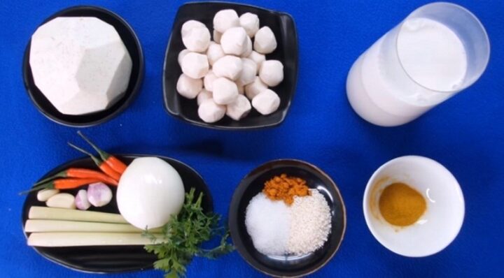 Nguyên liệu chính chuẩn bị cho món cà ri cá viên thơm ngon
