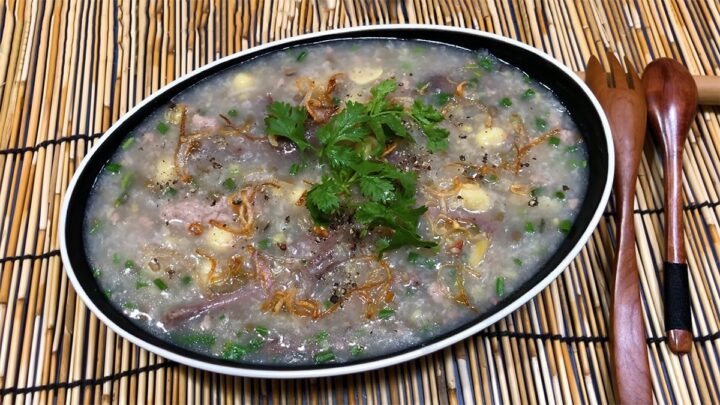 Cháo chim bồ câu đậu xanh hạt sen