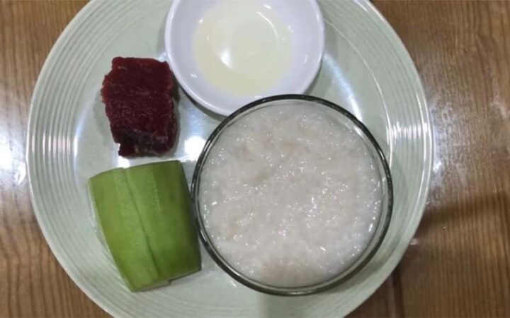 Nguyên liệu làm cháo thịt bò bí đao cho bé