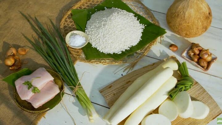 Nguyên liệu làm món xôi sắn mỡ hành