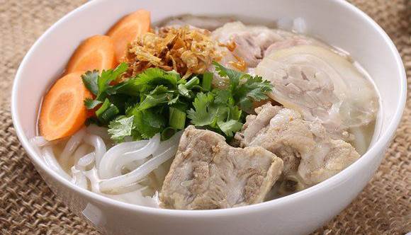 banh canh suon heo ivivu 1