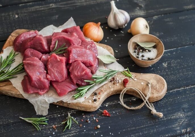 Nguyên liệu chuẩn bị cho món bò kho nước cốt dừa, gợi ý sử dụng nước cốt dừa tự làm