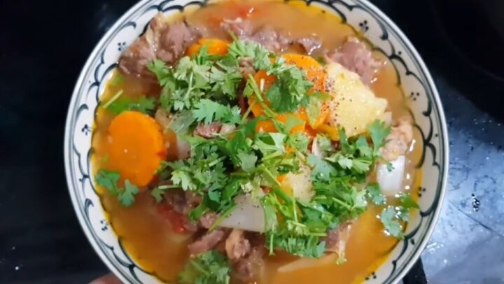 Hình ảnh món bò sốt vang không cần rượu, thơm ngon đậm đà