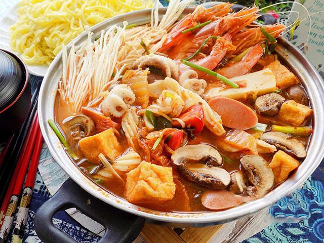 cach lam lau kim chi hai san mon chinh 668105301114