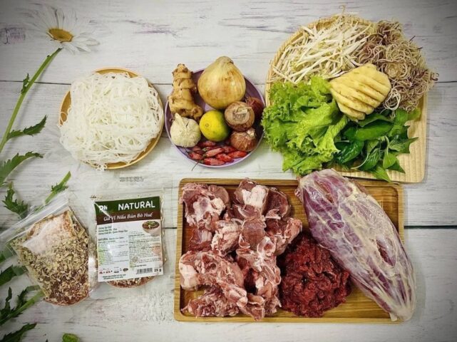 Nguyên liệu tươi ngon cho món bún bò dinh dưỡng dành riêng cho bé
