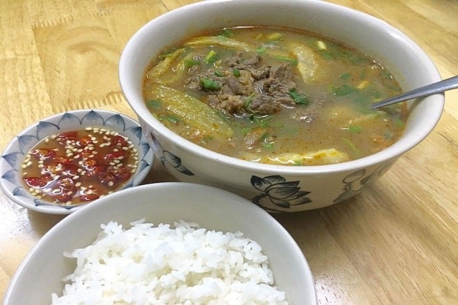 cach nau canh thit bo voi khe ngon