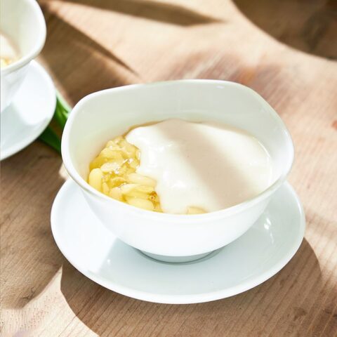 Chè đậu ván nước sánh mịn, hạt đậu nguyên vẹn không bị nát