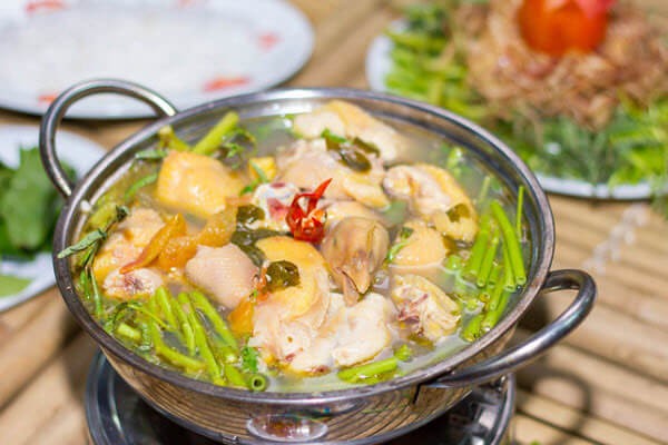 cach nau lau ga la giang