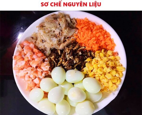 Sơ chế và chuẩn bị nguyên liệu tươi ngon cho món súp hải sản trứng cút