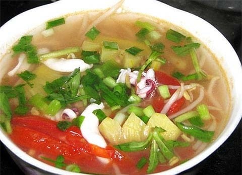 cách nấu canh mực chua ngọt với mực tươi
