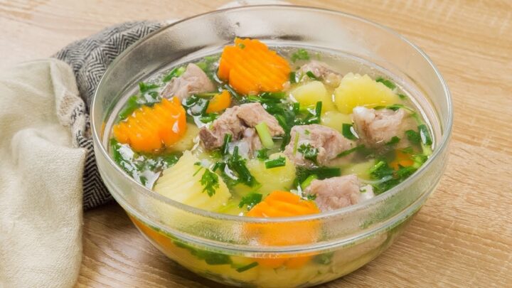 Canh cà rốt khoai tây thơm ngon 1