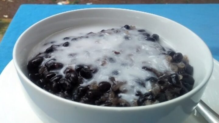 Chè nếp đậu đen - nếp trắng