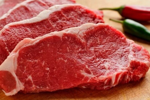 Bát cháo thịt bò rau xanh thơm ngon cho bé ăn dặm