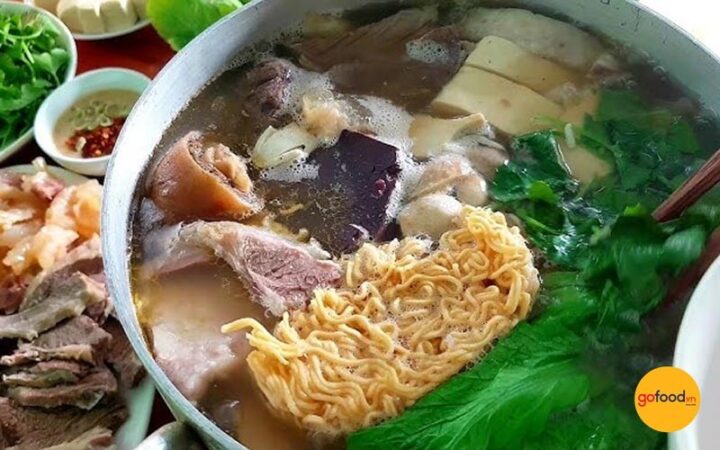 Lẩu bò viên hột vịt lộn thơm ngon, chuẩn vị cho gia đình