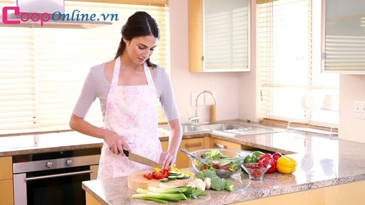 Bữa ăn gia đình ấm cúng với những món ngon đơn giản mỗi ngày do chính tay bạn nấu