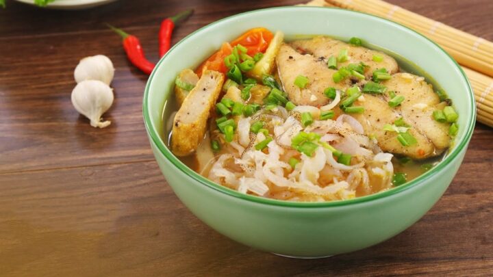 Tô bún cá sứa Nha Trang thơm ngon đậm đà, hấp dẫn