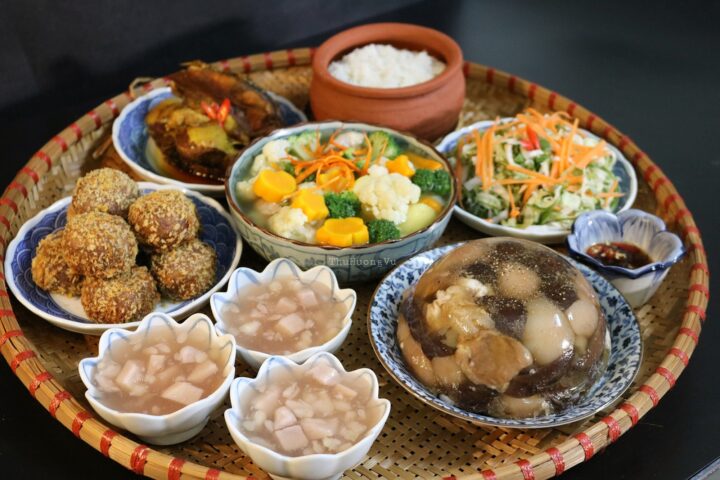 Thịt đông chuẩn vị mẹ làm, món ngon ngày Tết