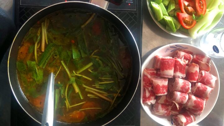 Cách Nấu Lẩu Thái Bằng Gói Gia Vị Chuẩn Vị, Đậm Đà Tại Nhà 3 thaithum 1200x676 1