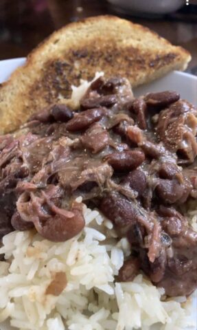 vegan red beans and rice help v0 by9h3ss1yg1b1