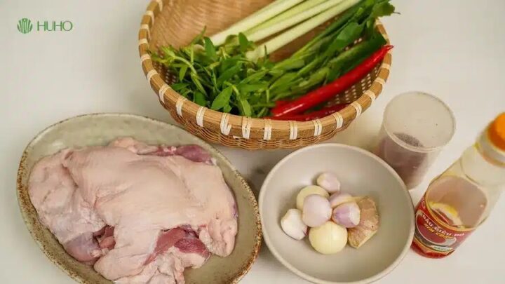 Nguyên liệu chuẩn bị cho cách nấu vịt kho sả thơm ngon